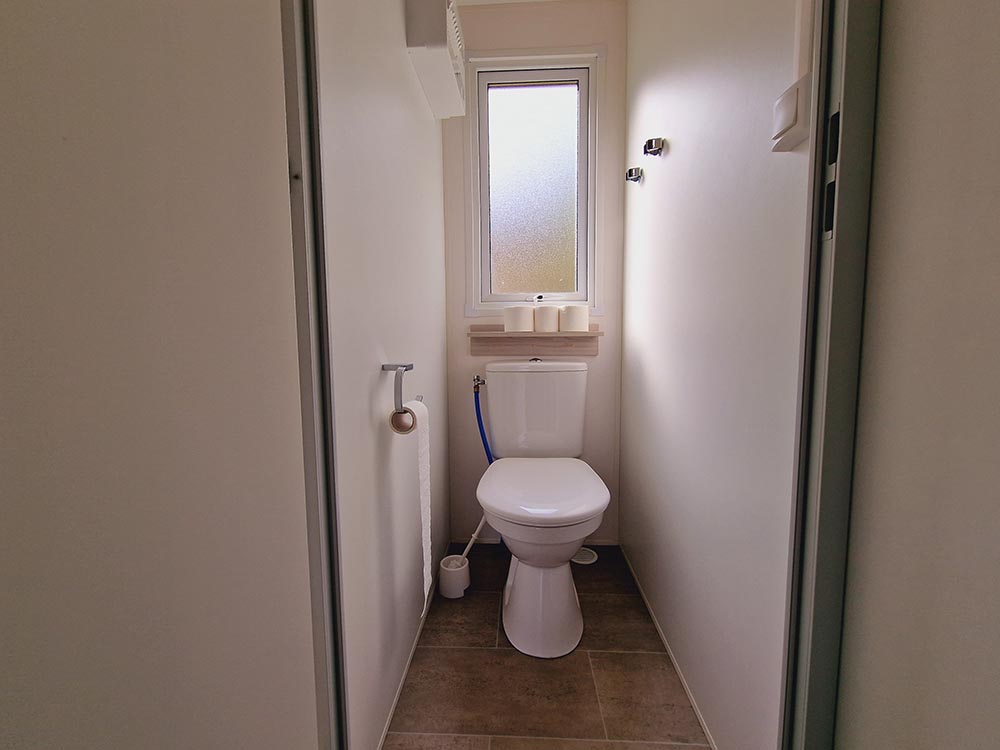 Bungalow Vista Baños 2 | Camping el Helguero - Cantabria